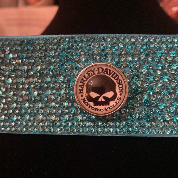 - HD Snap Button Jewelry Willie G Bracelet - Picture 3 of 6